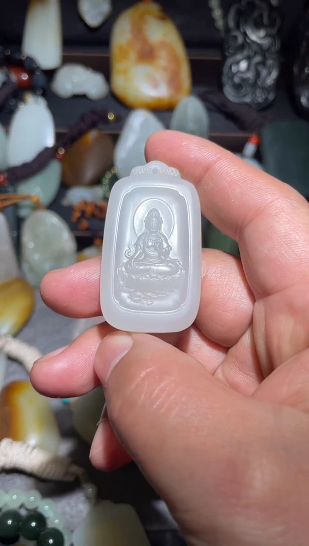 吊坠(不含链)未镶嵌和田玉和田玉老坑青海观音