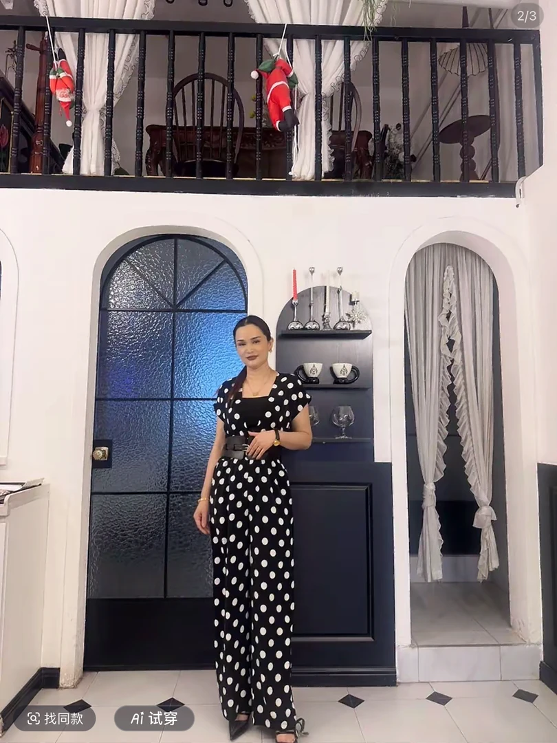 休闲风波点设计师显瘦连体裤+吊带夏季收腰黑色套装