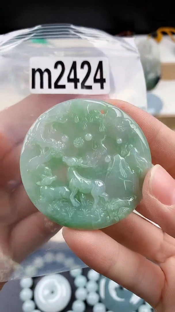 颈饰未镶嵌翡翠颈饰未镶嵌缅甸天然翡翠吊坠