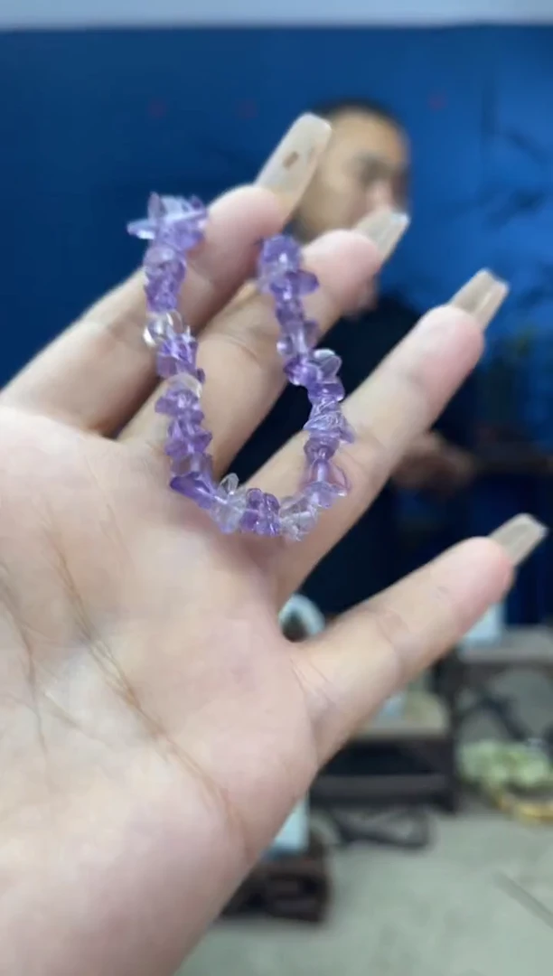 未镶嵌颈饰紫晶1