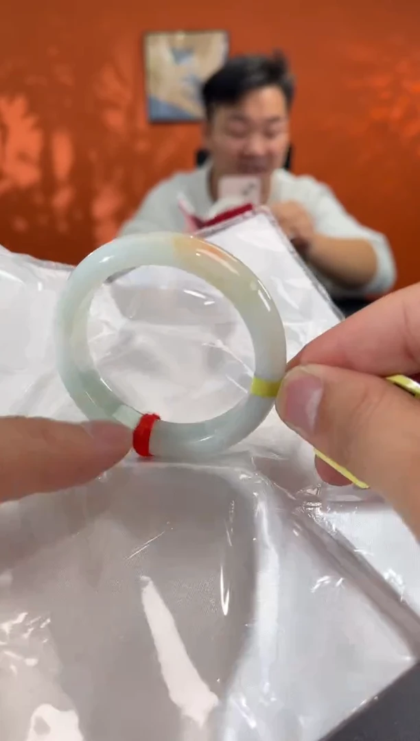 未镶嵌手镯翡翠翡翠手镯