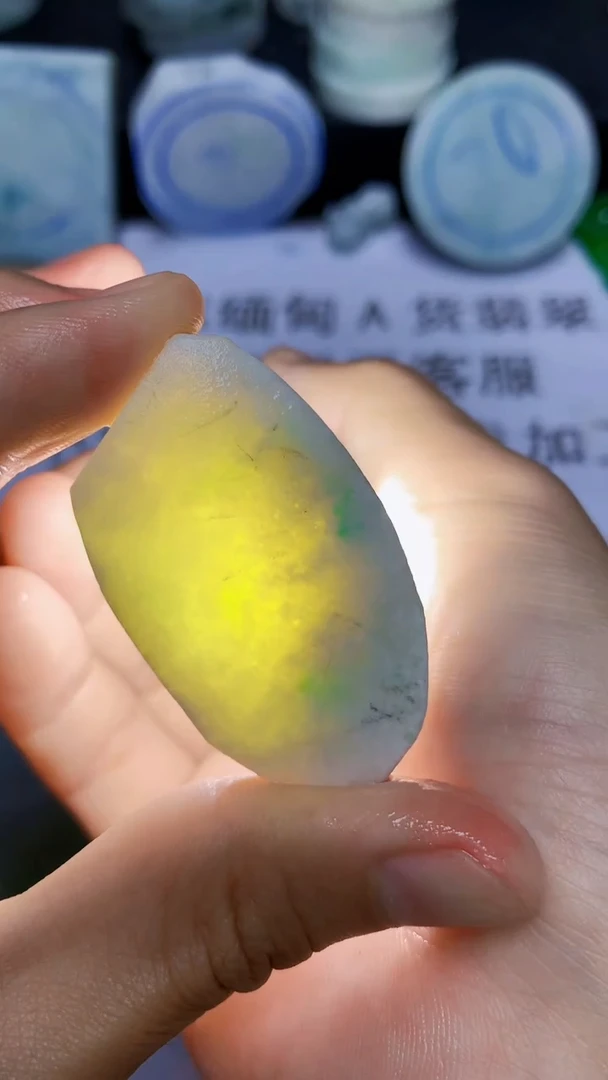 翡翠裸石缅甸天然翡翠A货F603