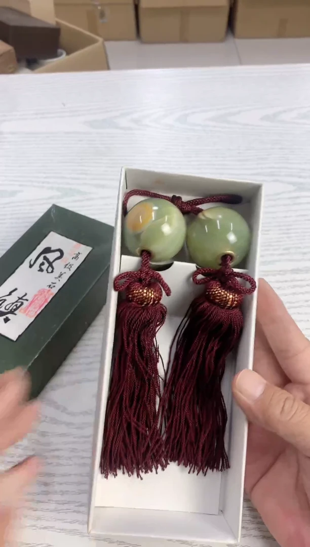 手工艺品琉璃默认微瑕，no退no换，介意勿拍