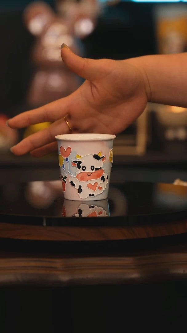 【闪购商品】摆件景德镇釉下彩绘设计师款陶瓷