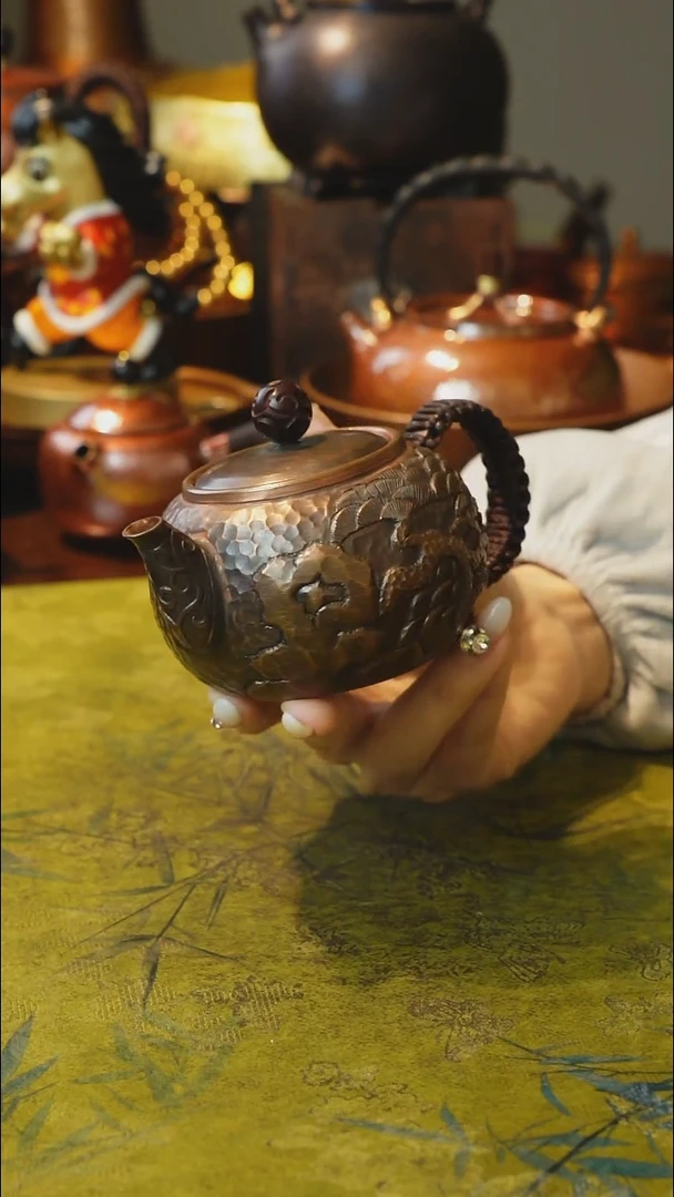 纯紫铜松柏泡茶壶