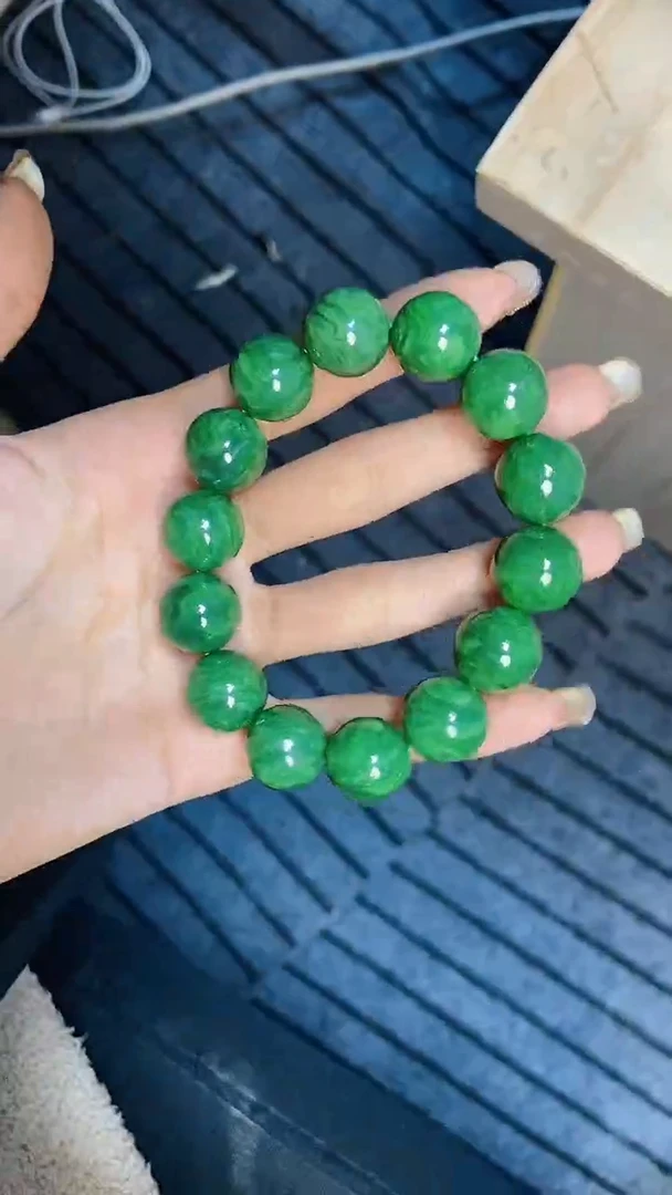 未镶嵌和田玉挂件16mm