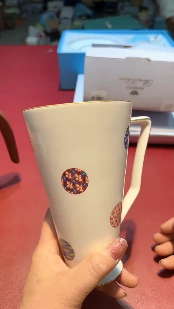 【闪购商品】瓷片锅碗瓢盆一件不剩