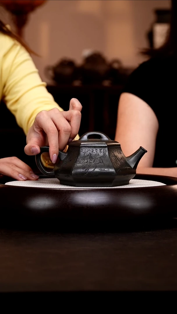 茶壶紫砂SJJ23九龄君子兰六方汝瓢360cc