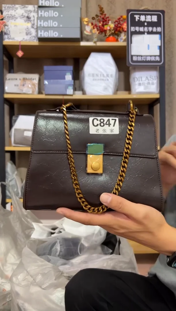 小牛剖层皮革老张家女包847