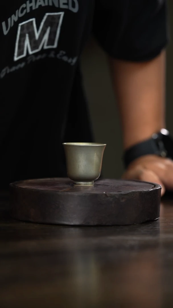 29柴房陶瓷柴烧青金色铃铛杯