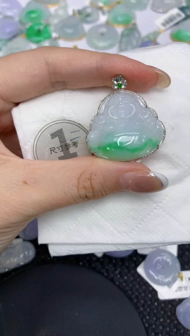 颈饰18K金镶嵌翡翠11111111