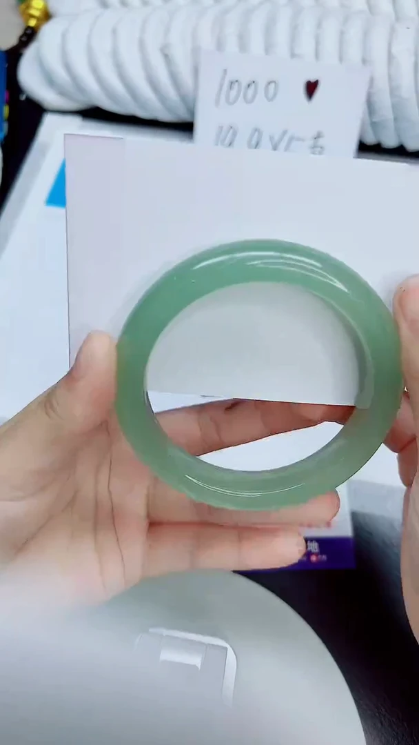 未镶嵌手镯石英质玉60/62.5