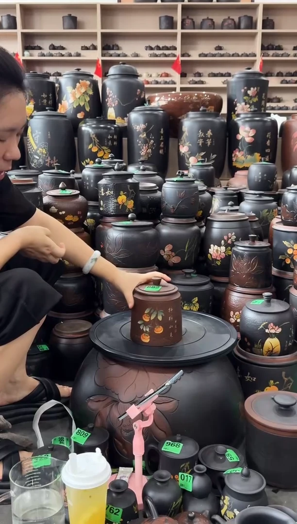 罐瑕疵茶叶罐 662  古铜色100克