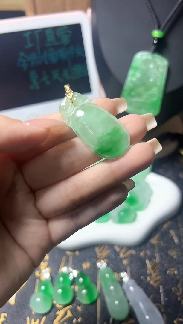 颈饰未镶嵌翡翠所见即所得，一图一物