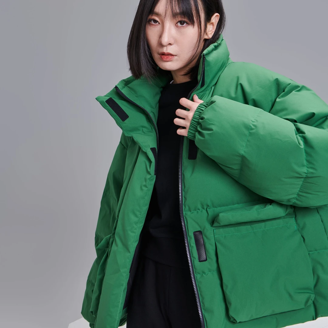 Umbro/茵宝2024女款时尚运动羽绒服UO223AP2006