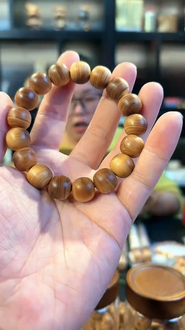 【闪购商品】崖柏13*14精品黑老型太行