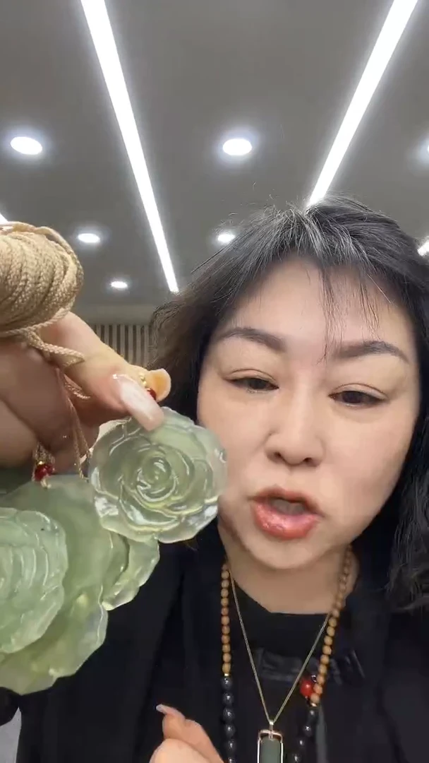 未镶嵌蛇纹石玉玉件花多样式发货随机发一