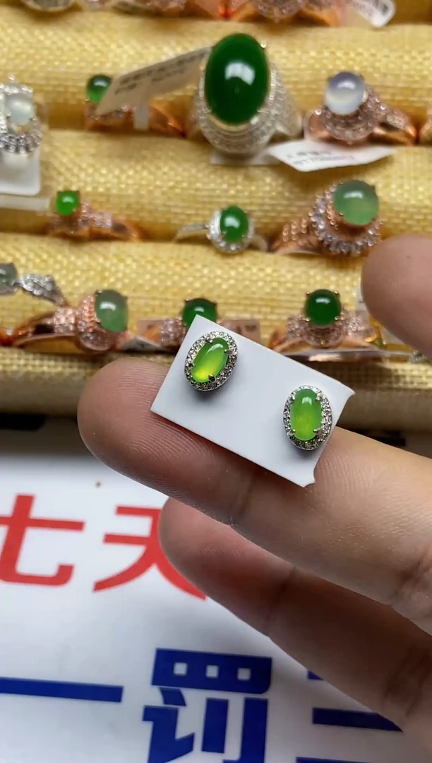 【闪购商品】翡翠戒指银S925镶嵌0000