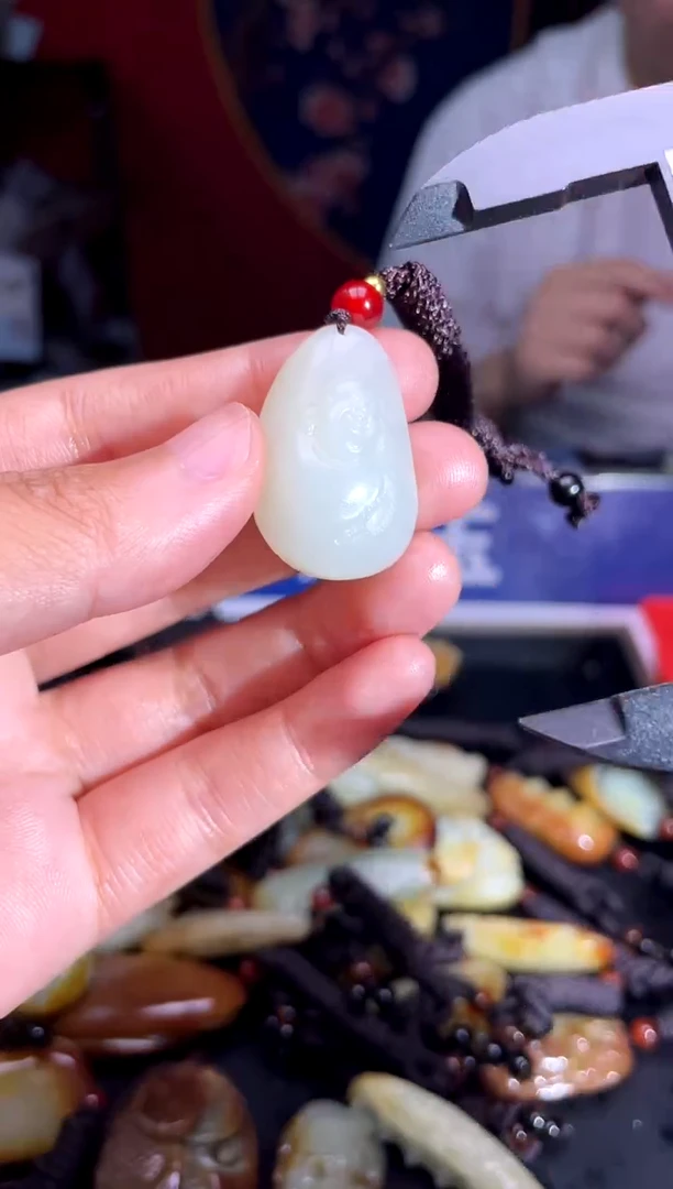 和田玉未镶嵌挂件1