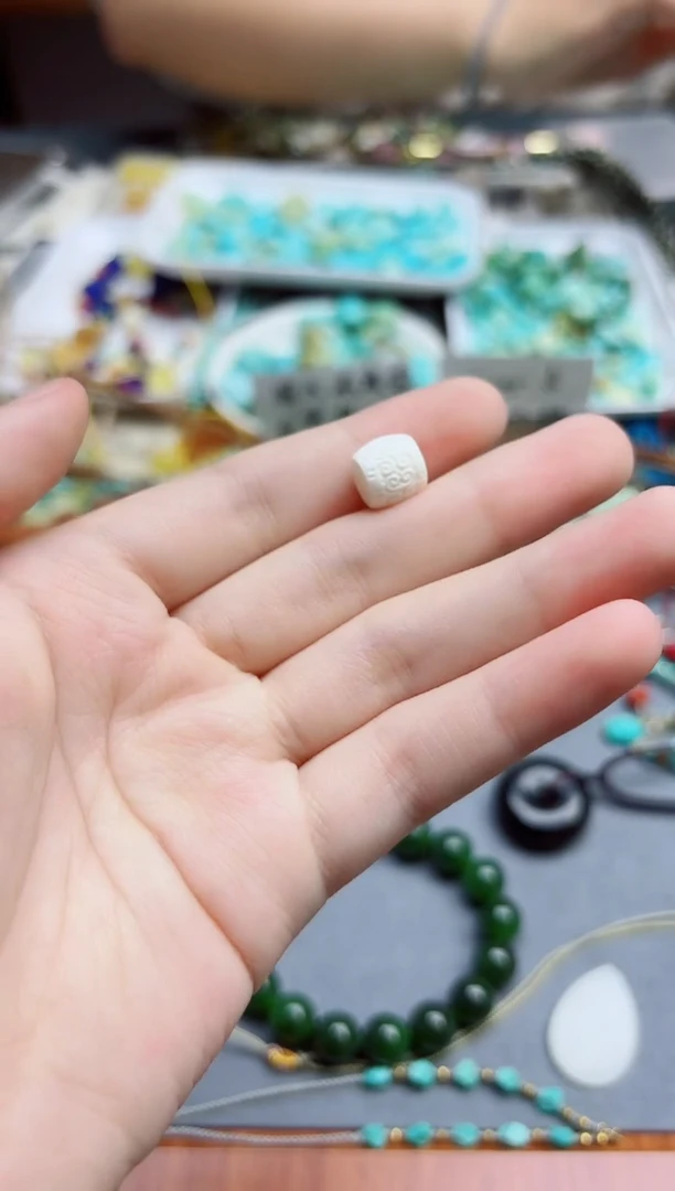 玛瑙/玉髓配饰未镶嵌玛瑙桶珠配饰*1 GW