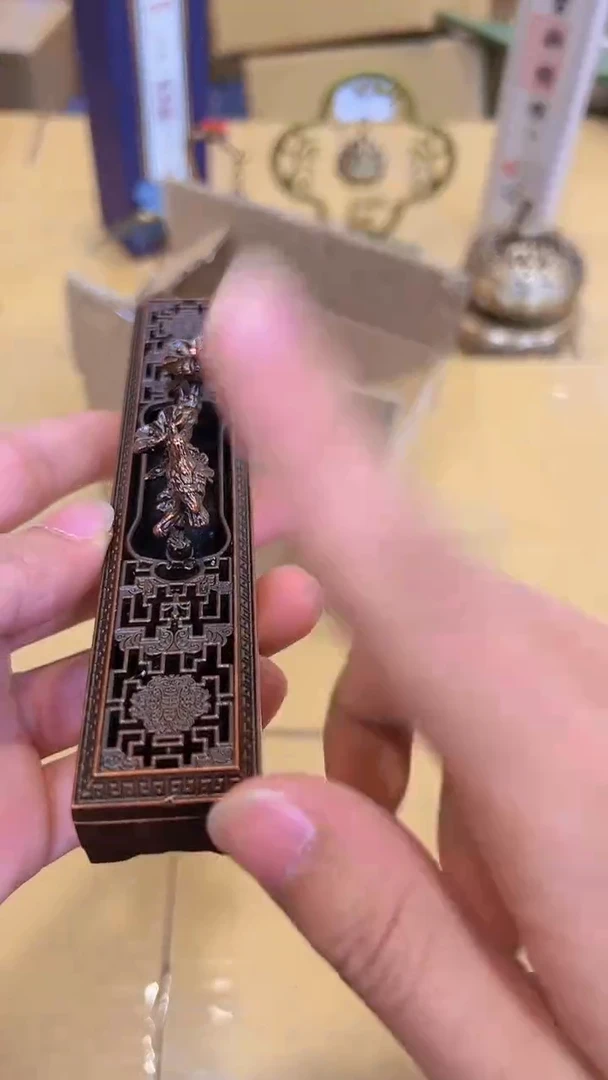 【闪购商品】llkjhhhgggg1039