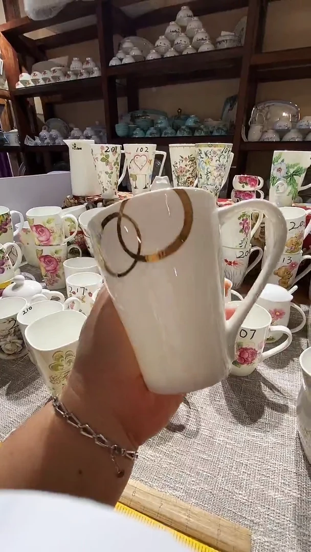 碗闪购商品  库存产品默认微瑕介意慎拍