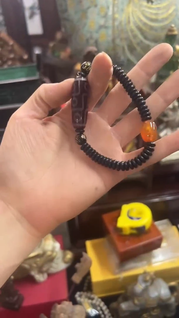 瓷片甬益轩雅玩阁