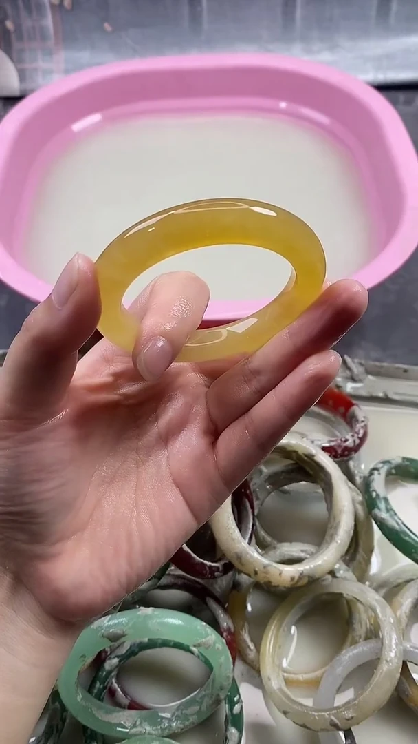 未镶嵌手镯石英质玉13