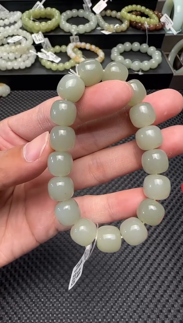 未镶嵌手串和田玉青白玉手串卡11x12 有矿点