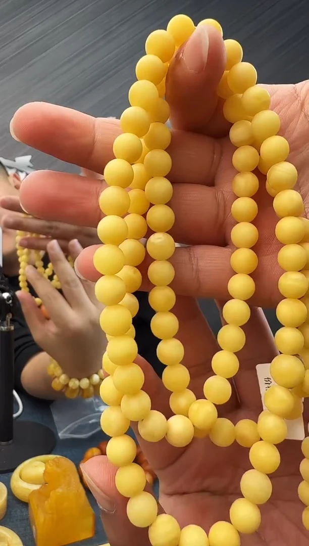 蜜蜡未镶嵌珠宝奇石假一罚十42，8多样性发其一