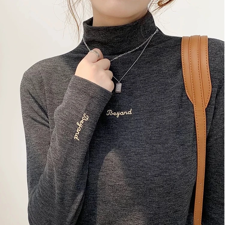 6037 修身中领半高领打底衫女加绒长袖上衣