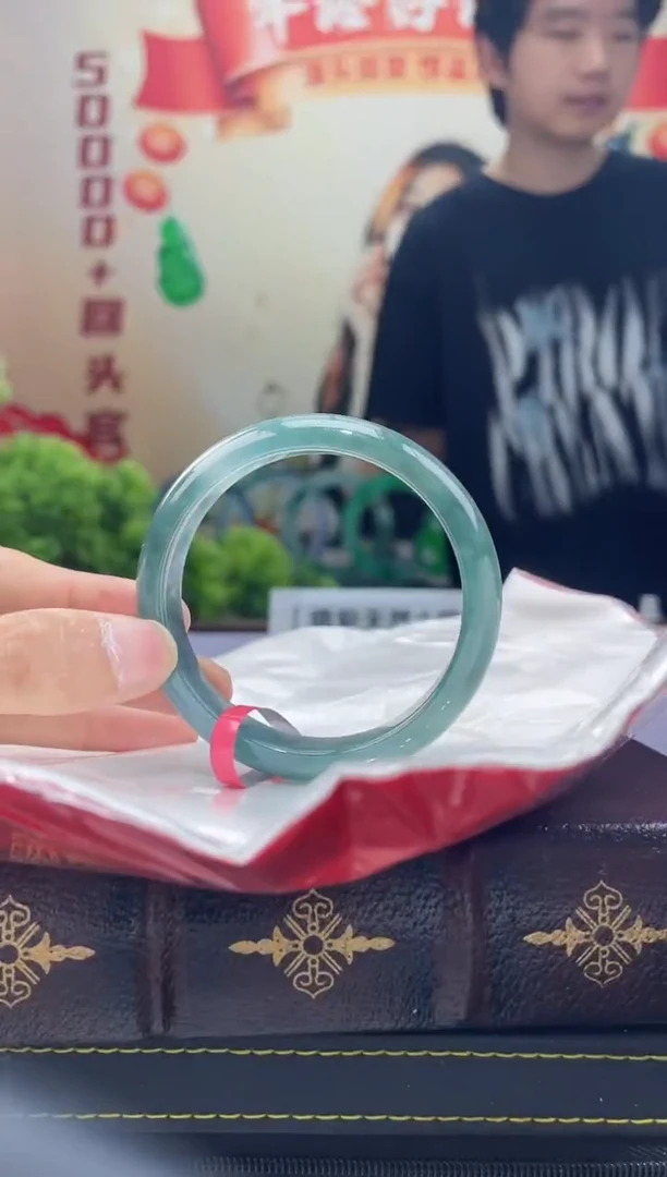 【闪购商品】翡翠手镯未镶嵌手镯8