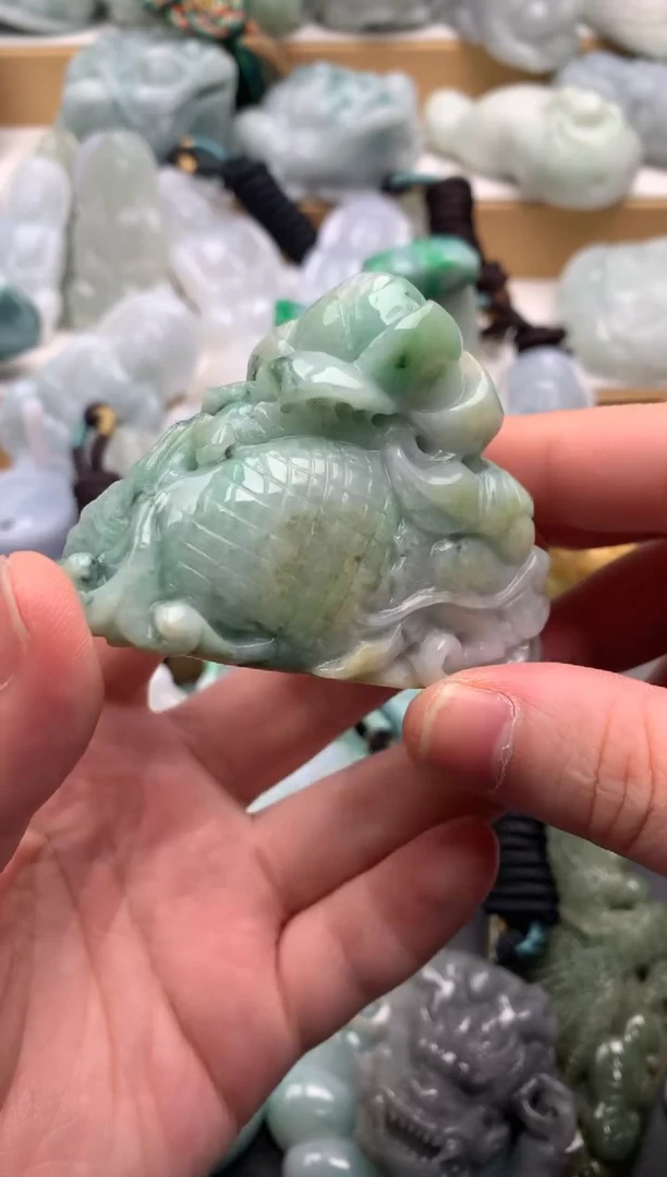 吊坠(不含链)未镶嵌翡翠1