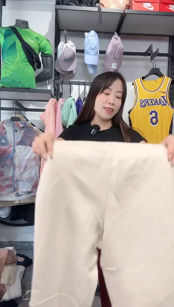 1732  编码 瑕疵款直播间过款为准 尺码
