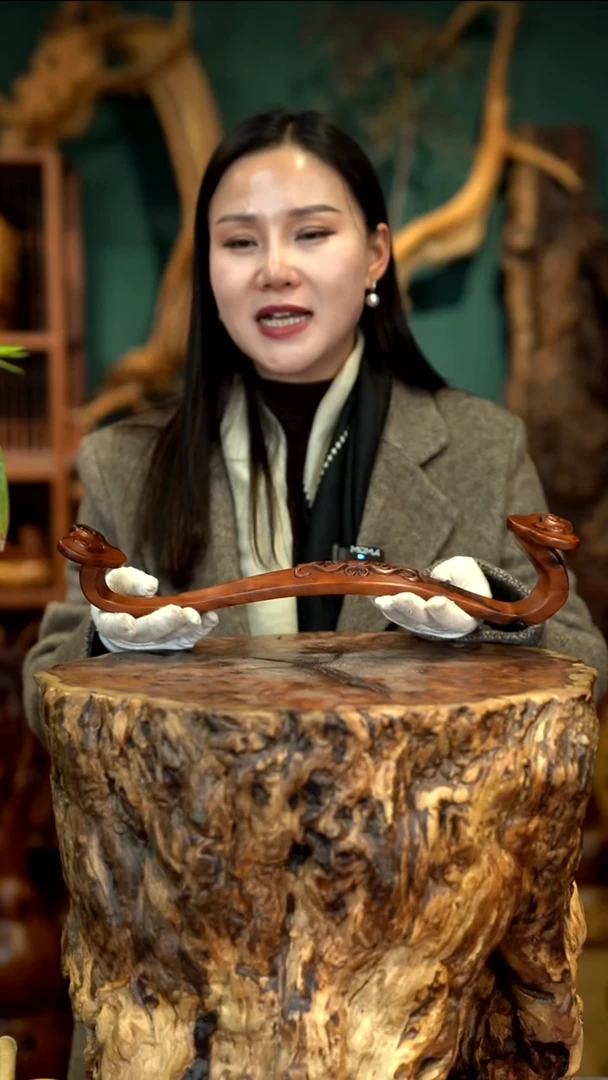 木雷击枣木如意摆件