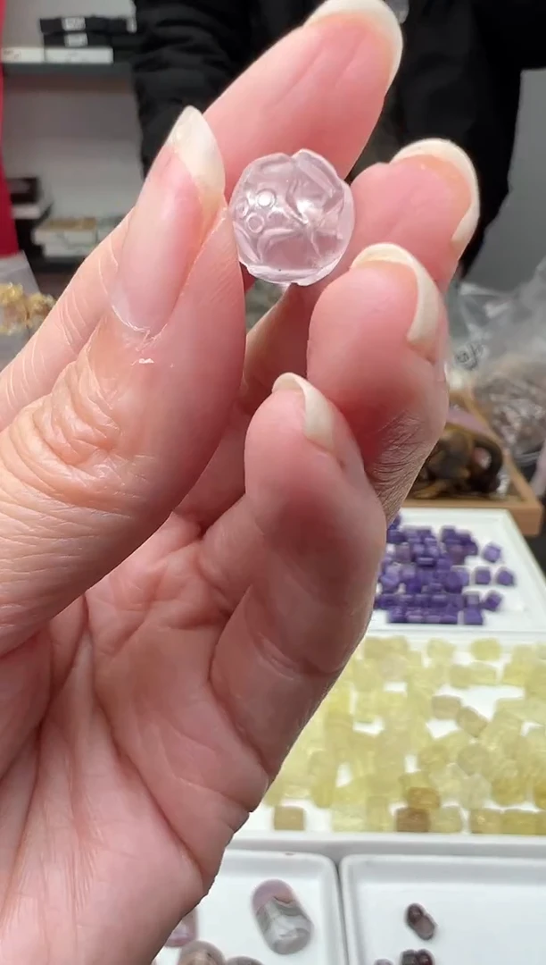 【闪购商品】水晶颈饰未镶嵌74a多样性发其一/2.7/1个