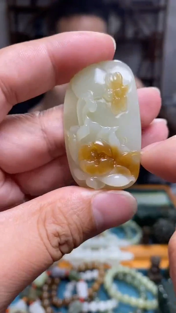 和田玉未镶嵌颈饰96
