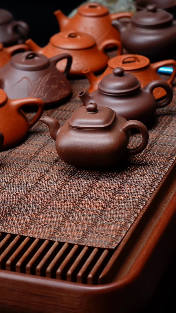 茶壶紫砂吃***火清灰紫泥四方传卢