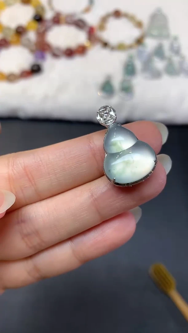 吊坠(不含链)18K金镶嵌翡翠D229|18000