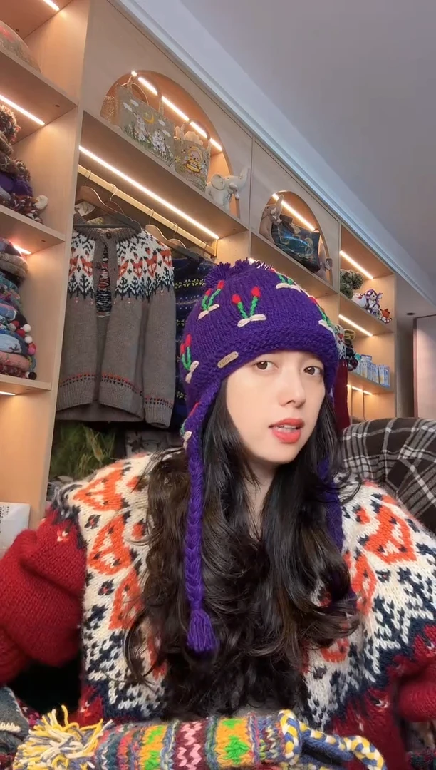 绵羊毛纯手工紫色樱桃