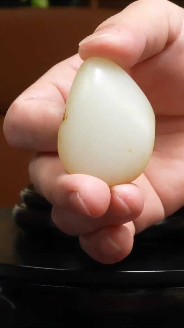 【闪购商品】和田玉吊坠(不含链)未镶嵌57.8g和田玉原石