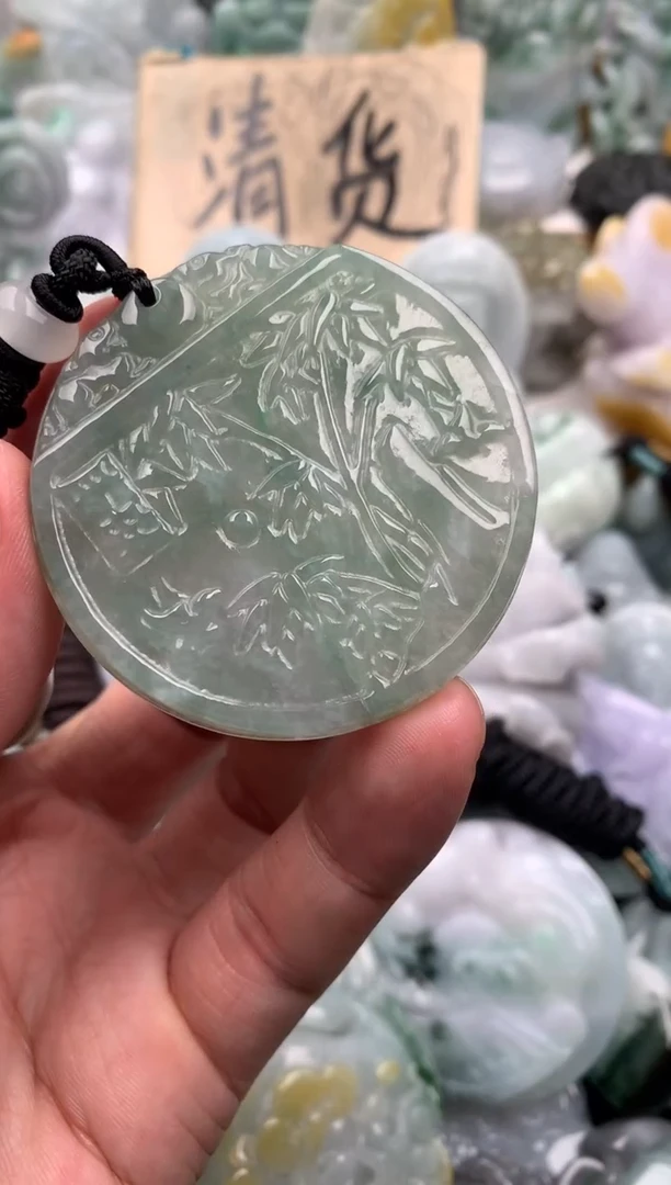 吊坠(不含链)未镶嵌翡翠1