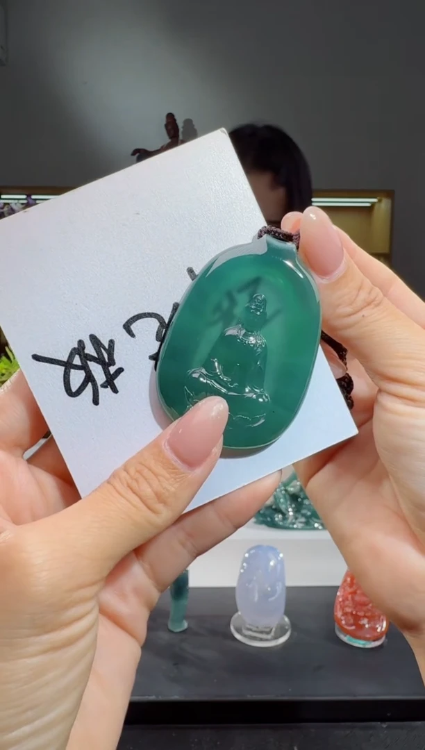 吊坠(不含链)未镶嵌翡翠观音（多样性发其一）