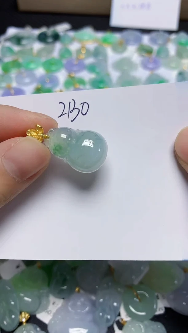 翡翠未镶嵌颈饰天然缅甸翡翠A货