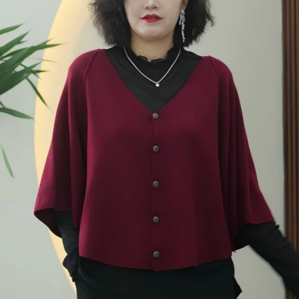 安迪羊绒斗篷针织衫女大码弹力V领蝙蝠袖慵懒风显瘦上衣秋季外搭