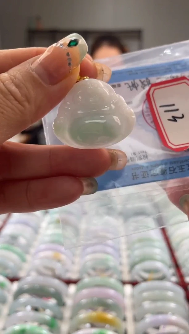 颈饰未镶嵌翡翠多样性发一