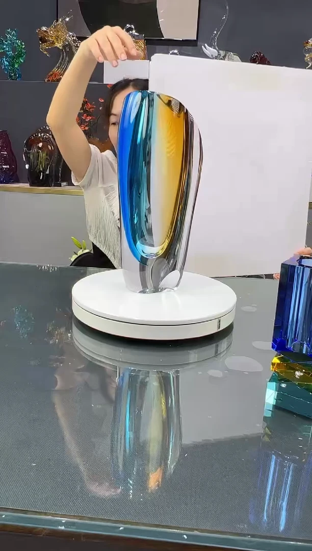 琉璃水晶琉璃花瓶1个