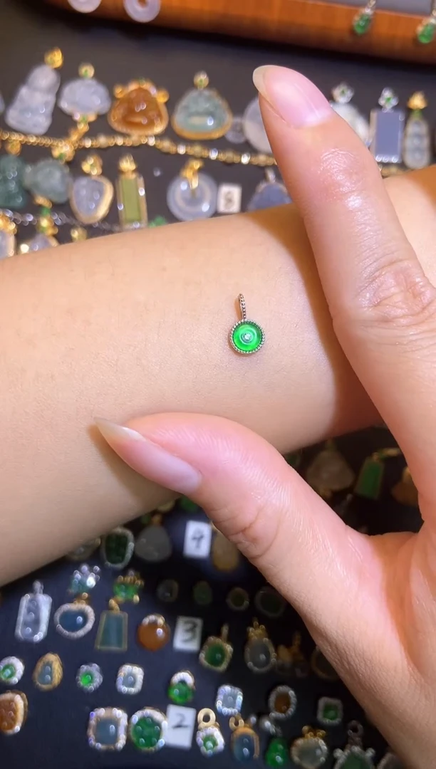 翡翠银S925镶嵌颈饰天然A货翡翠