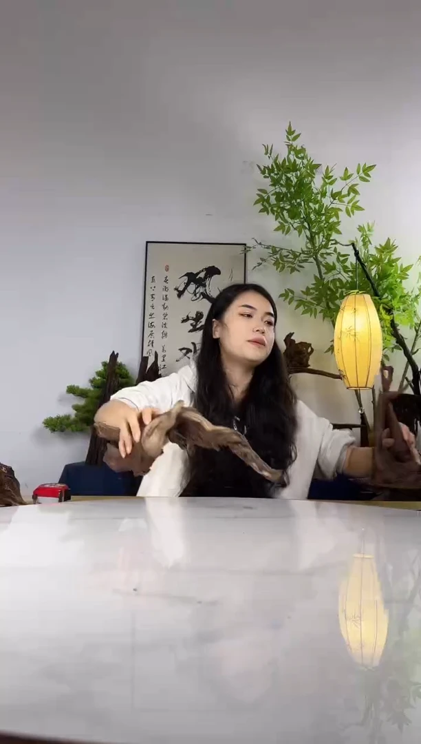 蓝****8拍这个定向编号81
