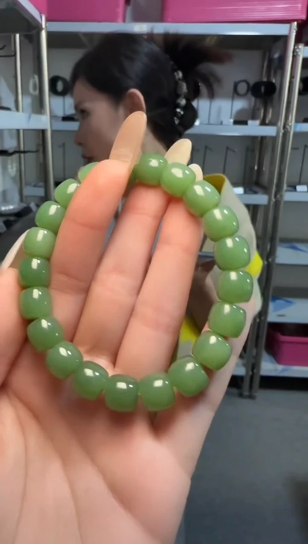 颈饰未镶嵌和田玉碧玉直切手串